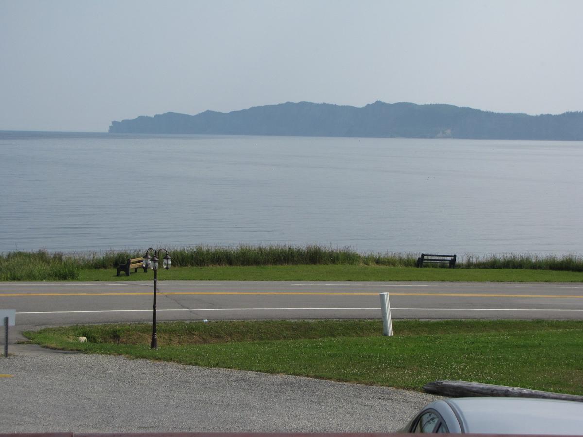 Motel Du Haut Phare Cap-des-Rosiers Δωμάτιο φωτογραφία